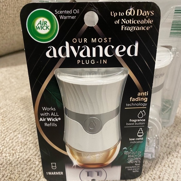 LOT OF 3 NWT Advanced Plug-In Scented Oil Warmer - White - Picture 3 of 3